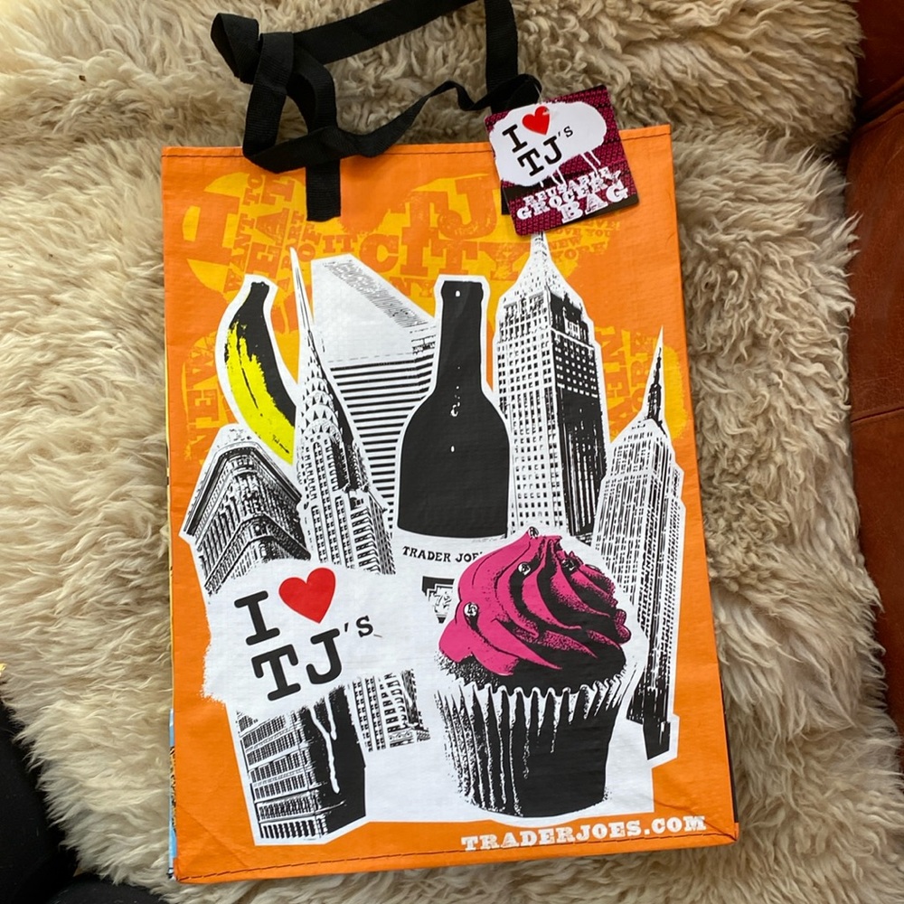 NWT! Trader Joe’s reusable bag NEW YORK